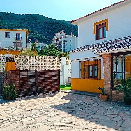 Casa Patio De Los Naranjos Piscina Privada Alcaucín Exteriér fotografie